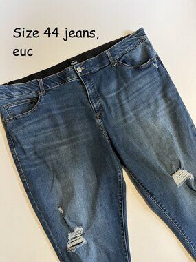 Size 44 Lularoe jeans, blue, lightly distressed (216)